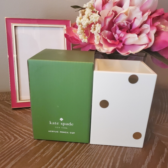 Kate Spade Gold Dot Desk Set NWT - Picture 7 of 8